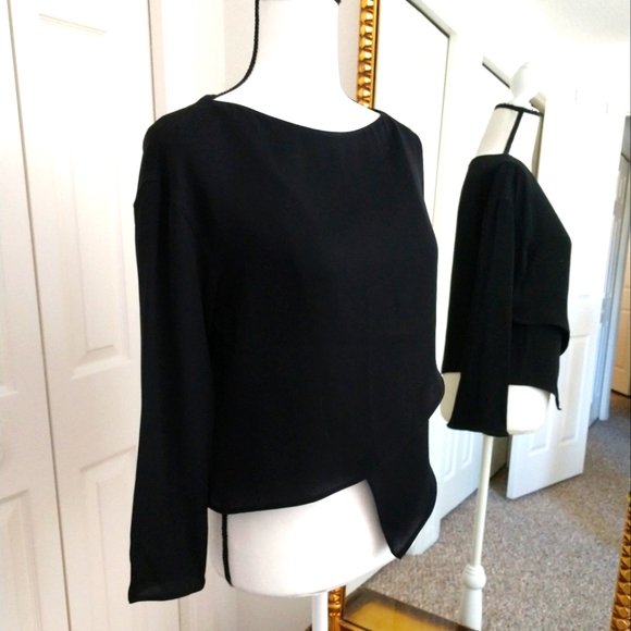 Emporio Armani Made in Italy "Attractive" Black Front Double Layer Top. Size 4 - Picture 8 of 8